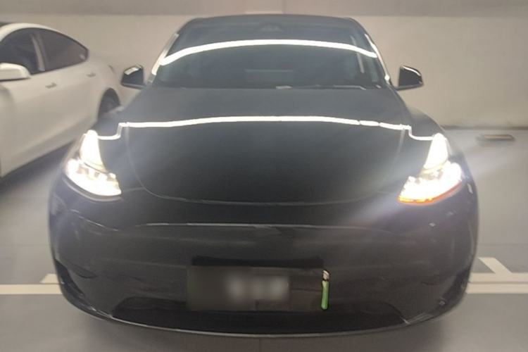Used Tesla Model Y 2024 Rear-Wheel-Drive Version Front