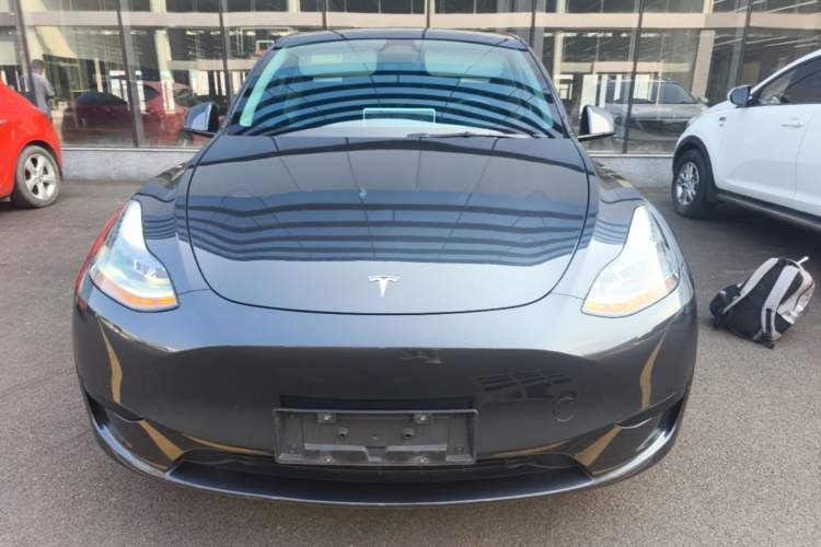 Used Tesla Model Y 2024 Rear-Wheel-Drive Version Front