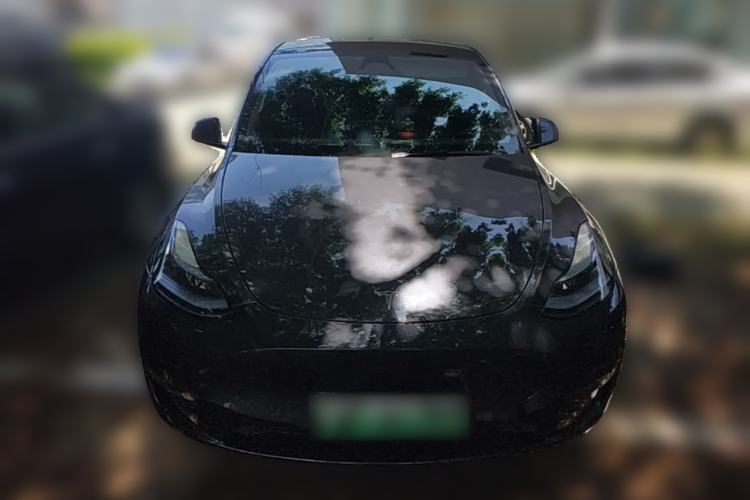 Used Tesla Model Y 2024 Long-Range All-Wheel-Drive Version Front