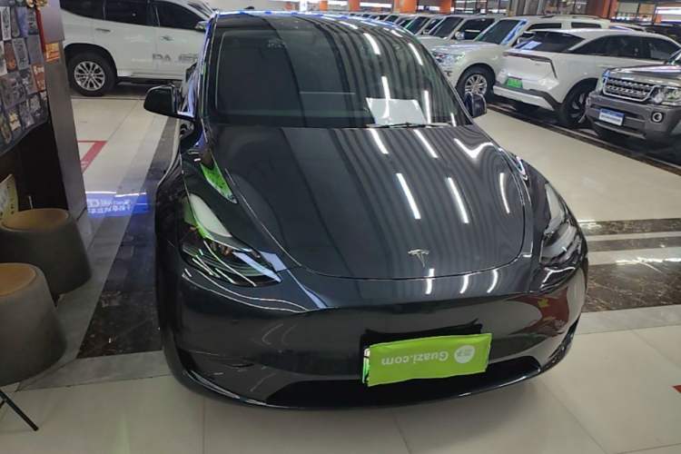Used Tesla Model Y 2024 Rear-Wheel-Drive Version Front