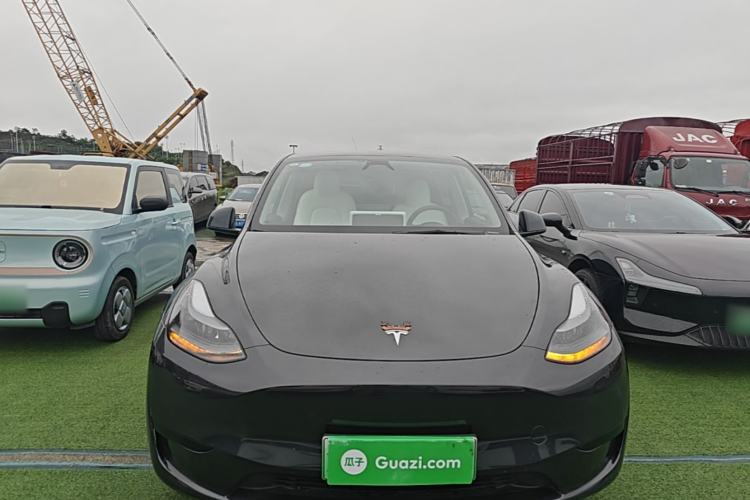 Used Tesla Model Y 2024 Rear-Wheel-Drive Version Front