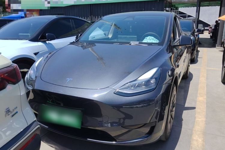 Used Tesla Model Y 2024 Rear-Wheel-Drive Version Front