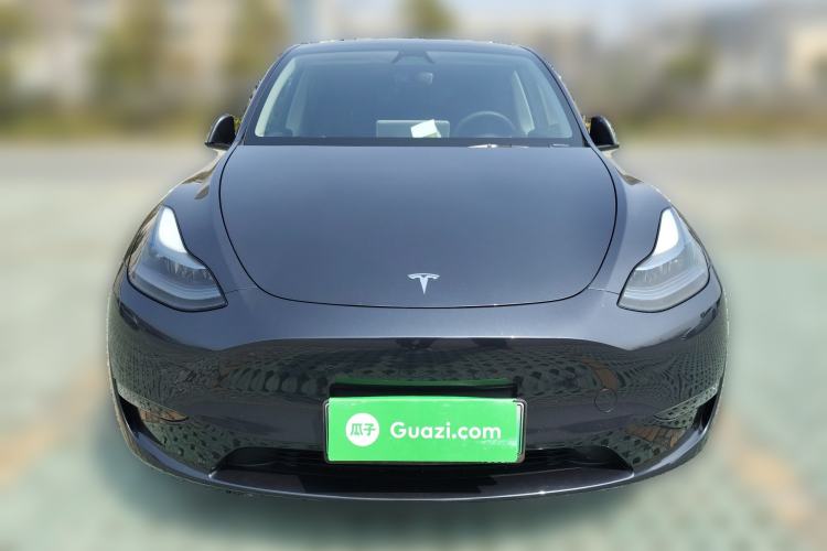 Used Tesla Model Y 2024 Long-Range All-Wheel-Drive Version Front