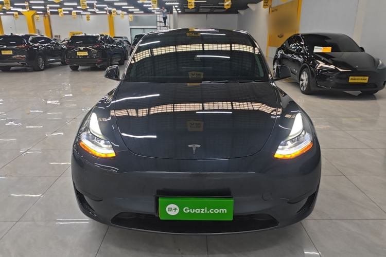 Used Tesla Model Y 2024 Rear-Wheel-Drive Version Front