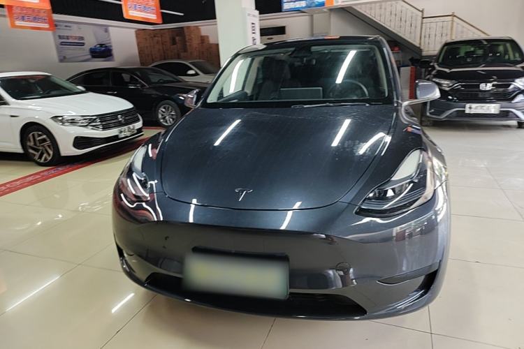 Used Tesla Model Y 2024 Rear-Wheel-Drive Version Front