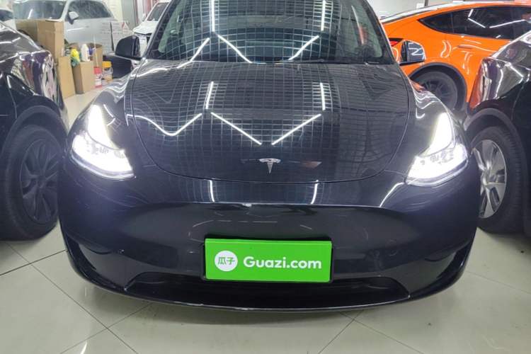 Used Tesla Model Y 2024 Rear-Wheel-Drive Version Front