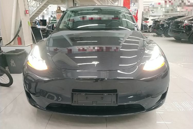Used Tesla Model Y 2024 Rear-Wheel-Drive Version Front