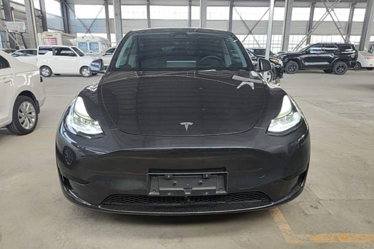 Used Tesla Model Y 2024 Rear-Wheel-Drive Version Front