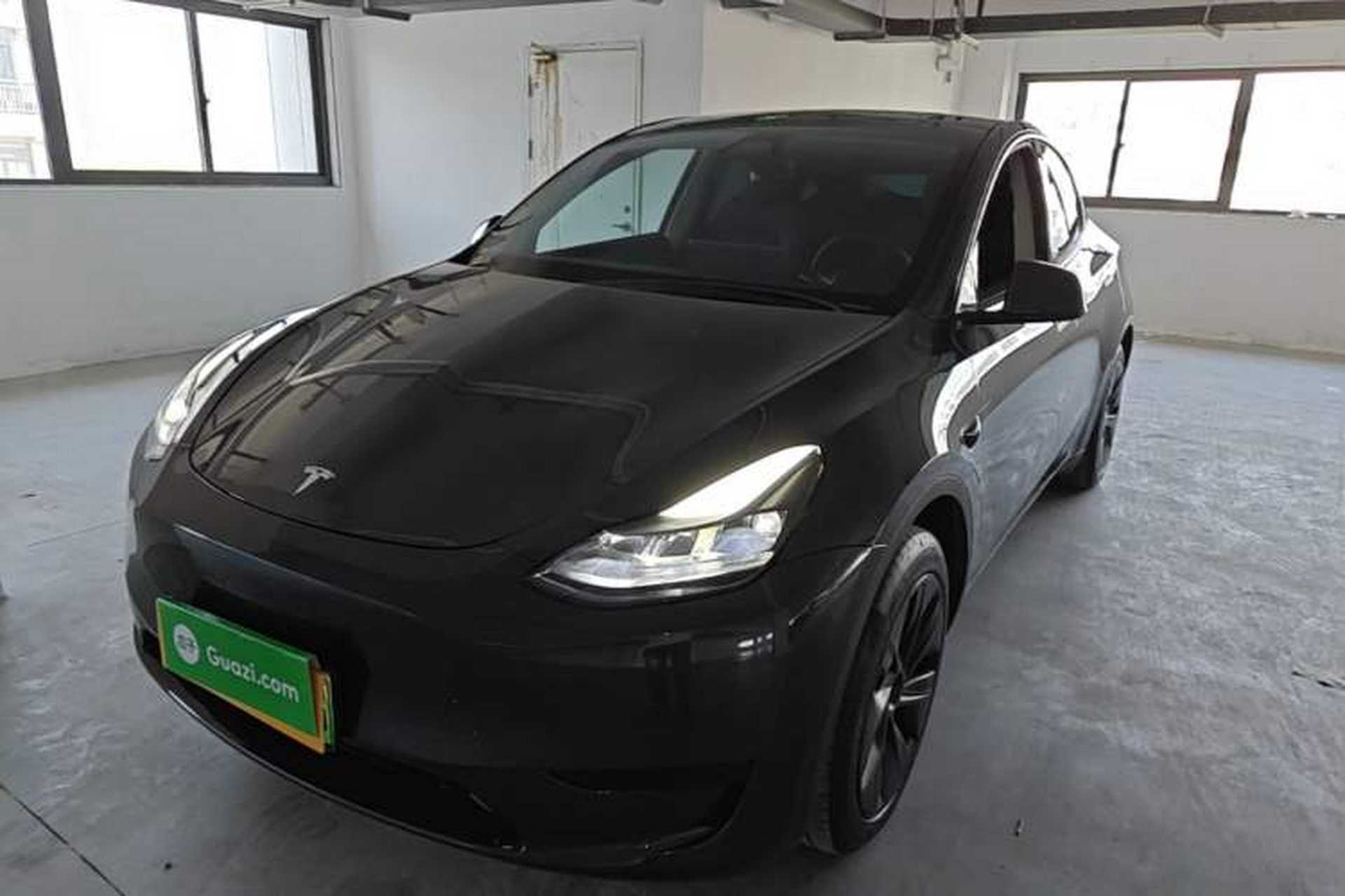 Used Tesla Model Y 2024 Rear-Wheel-Drive Version Front Left 45 Deg
