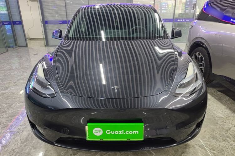 Used Tesla Model Y 2024 Rear-Wheel-Drive Version Front