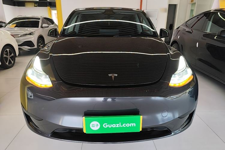 Used Tesla Model Y 2024 Rear-Wheel-Drive Version Front
