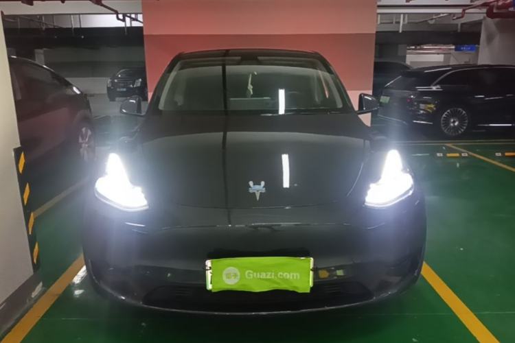 Used Tesla Model Y 2024 Rear-Wheel-Drive Version Front