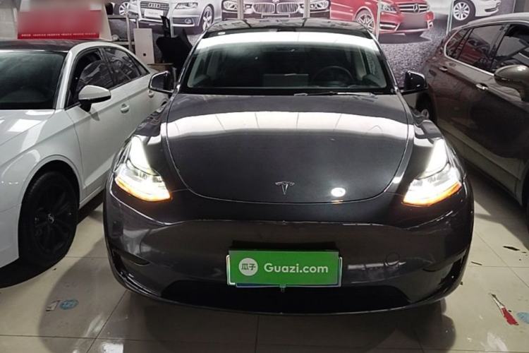 Used Tesla Model Y 2024 Rear-Wheel-Drive Version Front