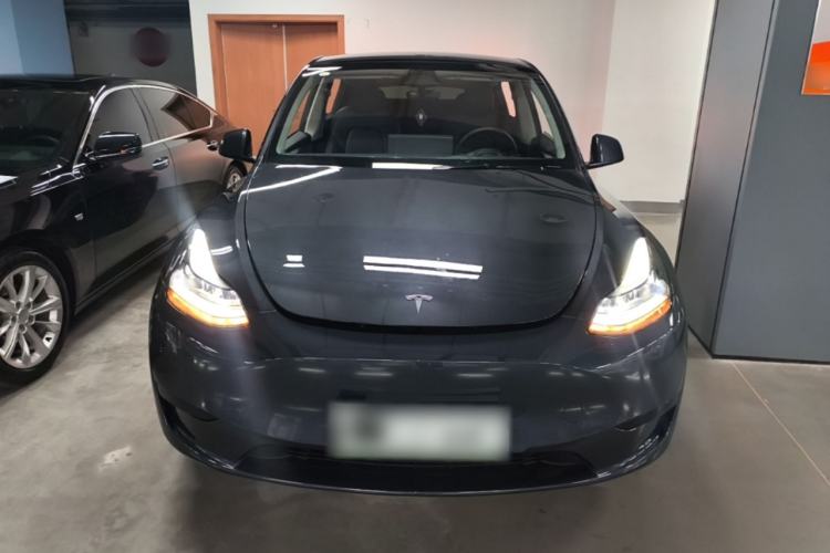 Used Tesla Model Y 2024 Rear-Wheel-Drive Version Front