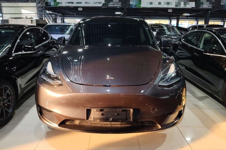 Used Tesla Model Y 2024 Rear-Wheel-Drive Version Front