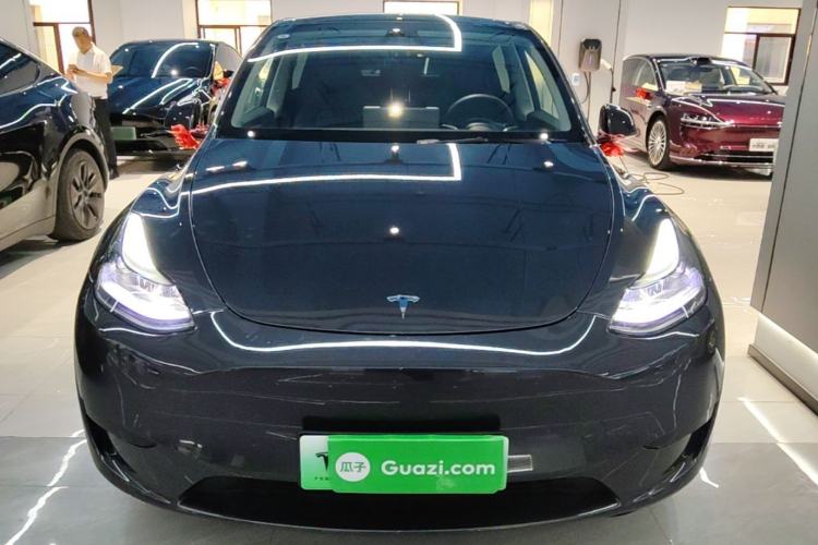 Used Tesla Model Y 2024 Rear-Wheel-Drive Version Front