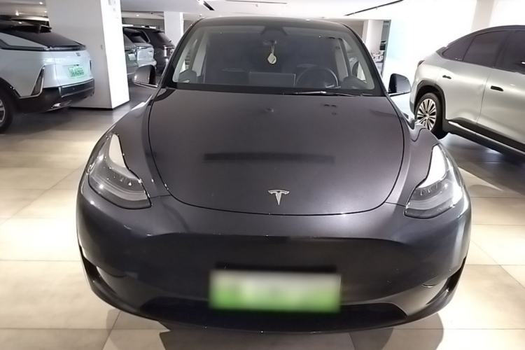 Used Tesla Model Y 2024 Rear-Wheel-Drive Version Front