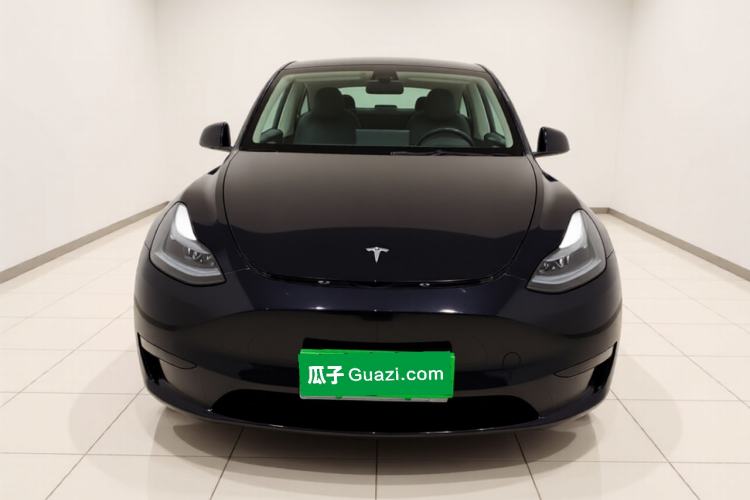 Used Tesla Model Y 2024 Long-Range All-Wheel-Drive Version Front