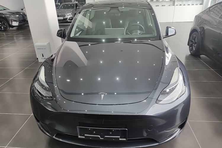 Used Tesla Model Y 2024 Rear-Wheel-Drive Version Front