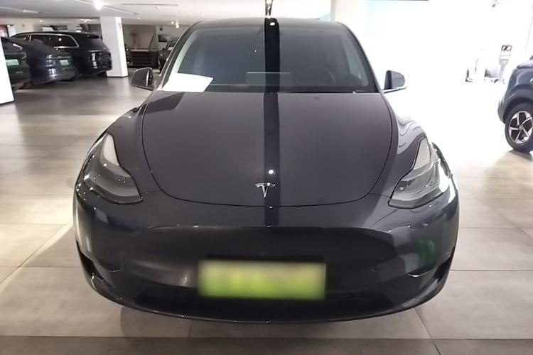 Used Tesla Model Y 2024 Rear-Wheel-Drive Version Front