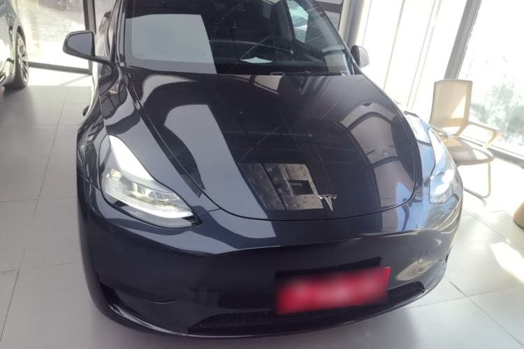 Used Tesla Model Y 2024 Rear-Wheel-Drive Version Front