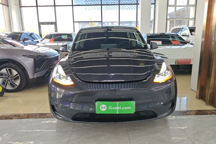 Used Tesla Model Y 2024 Rear-Wheel-Drive Version Front