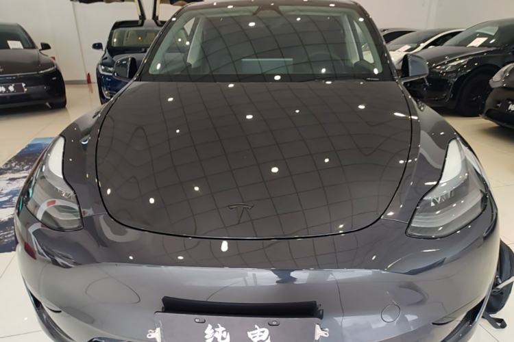 Used Tesla Model Y 2024 Rear-Wheel-Drive Version Front