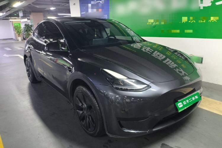Used Tesla Model Y 2024 Rear-Wheel-Drive Version Front Right 45 Deg