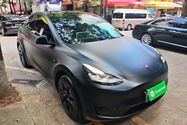 Used Tesla Model Y 2024 Rear-Wheel-Drive Version Front Right 45 Deg