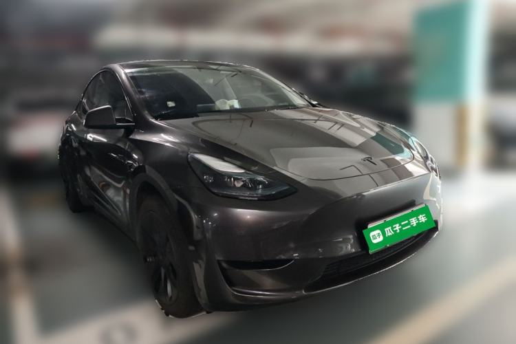 Used Tesla Model Y 2024 Rear-Wheel-Drive Version Front Right 45 Deg