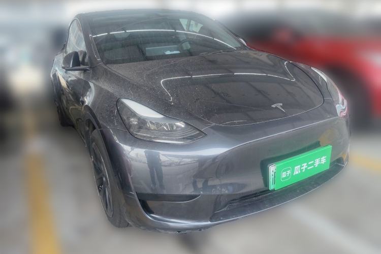 Used Tesla Model Y 2024 Rear-Wheel-Drive Version Front Right 45 Deg