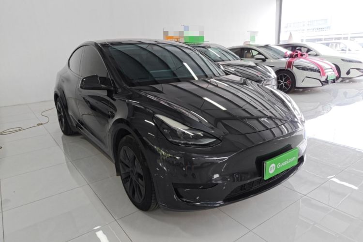Used Tesla Model Y 2024 Rear-Wheel-Drive Version Front Right 45 Deg