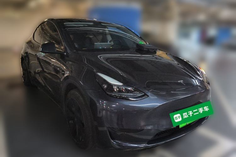 Used Tesla Model Y 2024 Rear-Wheel-Drive Version Front Right 45 Deg