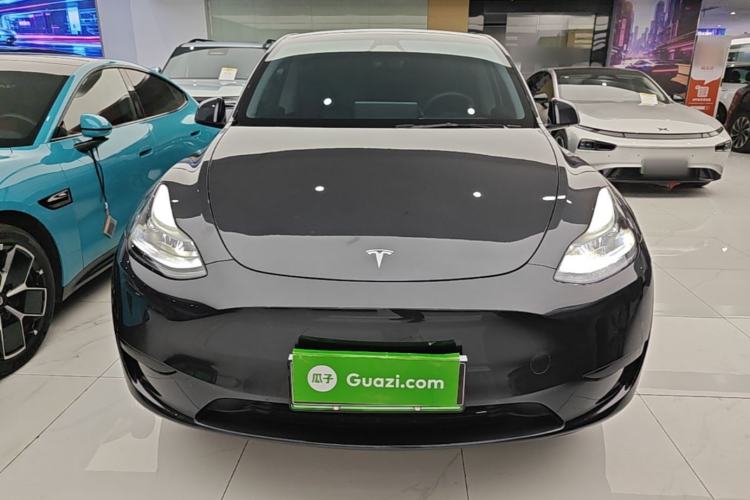 Used Tesla Model Y 2024 Rear-Wheel-Drive Version Front