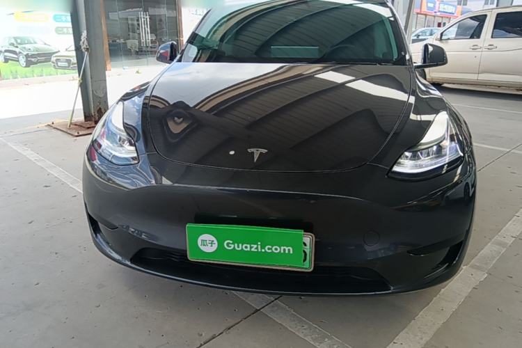 Used Tesla Model Y 2024 Rear-Wheel-Drive Version Front