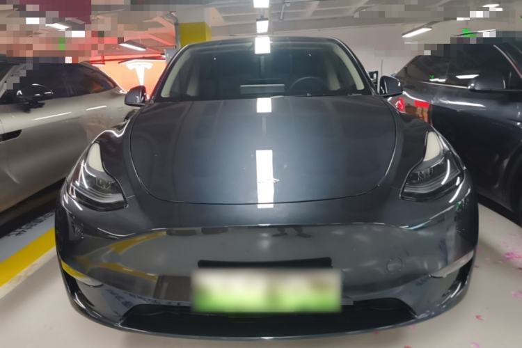 Used Tesla Model Y 2024 Long-Range All-Wheel-Drive Version Front