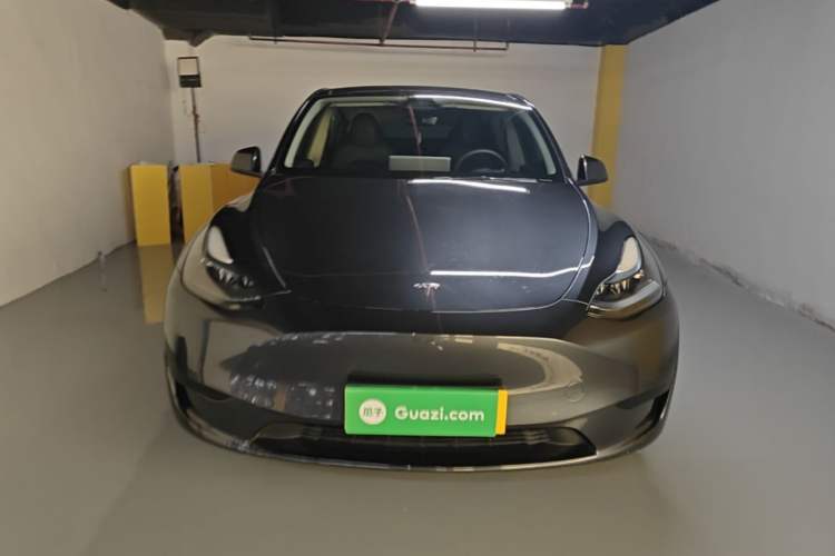 Used Tesla Model Y 2024 Rear-Wheel-Drive Version Front