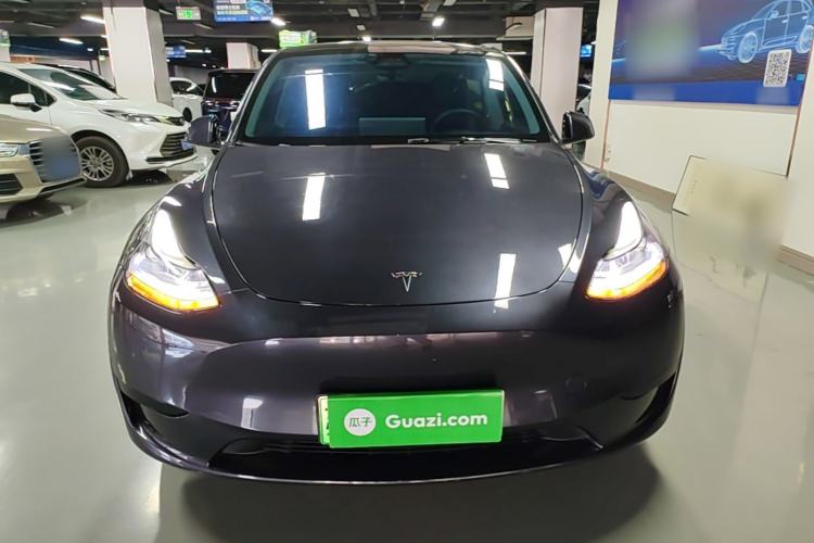 Used Tesla Model Y 2024 Rear-Wheel-Drive Version Front