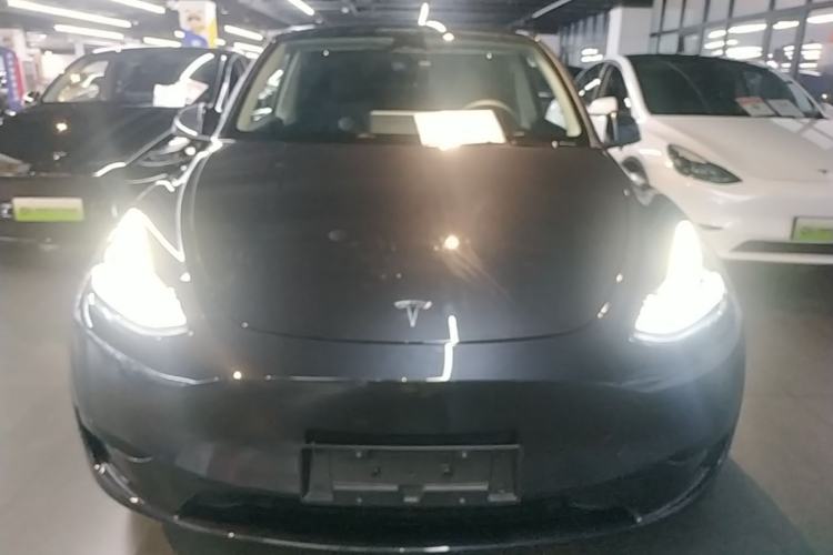 Used Tesla Model Y 2024 Rear-Wheel-Drive Version Front