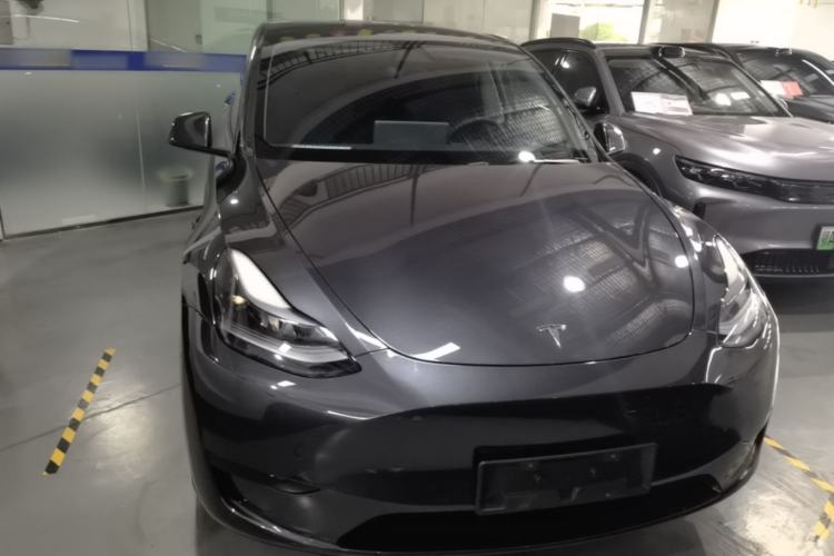 Used Tesla Model Y 2024 Rear-Wheel-Drive Version Front