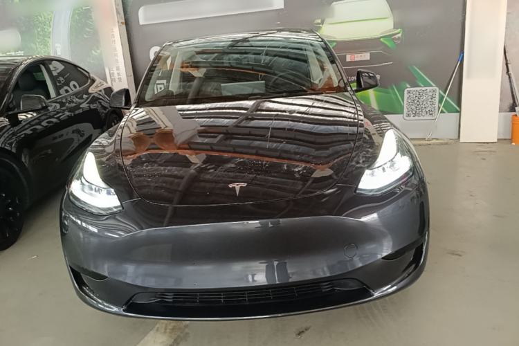 Used Tesla Model Y 2024 Rear-Wheel-Drive Version Front