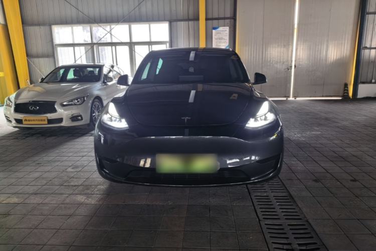 Used Tesla Model Y 2024 Rear-Wheel-Drive Version Front