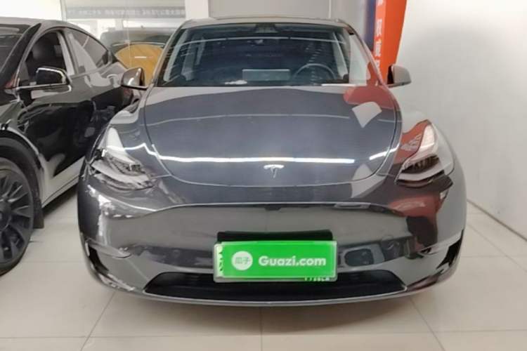 Used Tesla Model Y 2024 Long-Range All-Wheel-Drive Version Front