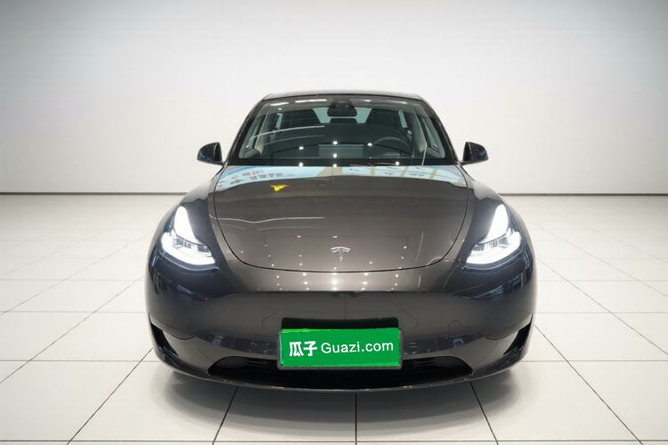 Used Tesla Model Y 2024 Rear-Wheel-Drive Version Front