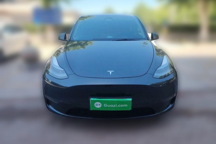 Used Tesla Model Y 2024 Long-Range All-Wheel-Drive Version Front