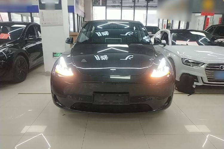 Used Tesla Model Y 2024 Rear-Wheel-Drive Version Front