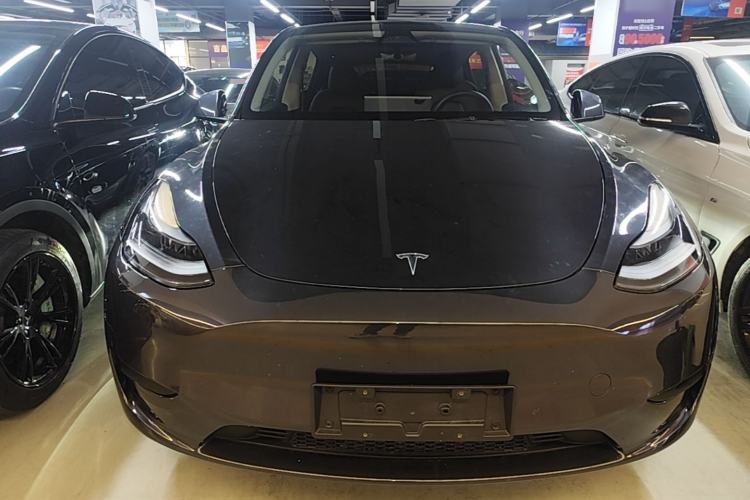 Used Tesla Model Y 2024 Rear-Wheel-Drive Version Front