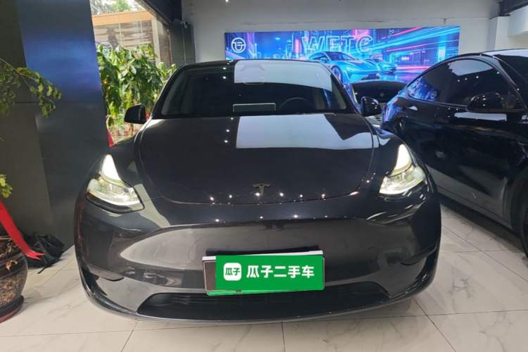 Used Tesla Model Y 2024 Rear-Wheel-Drive Version Front