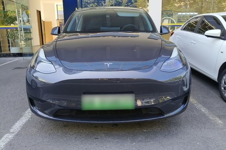 Used Tesla Model Y 2024 Rear-Wheel-Drive Version Front