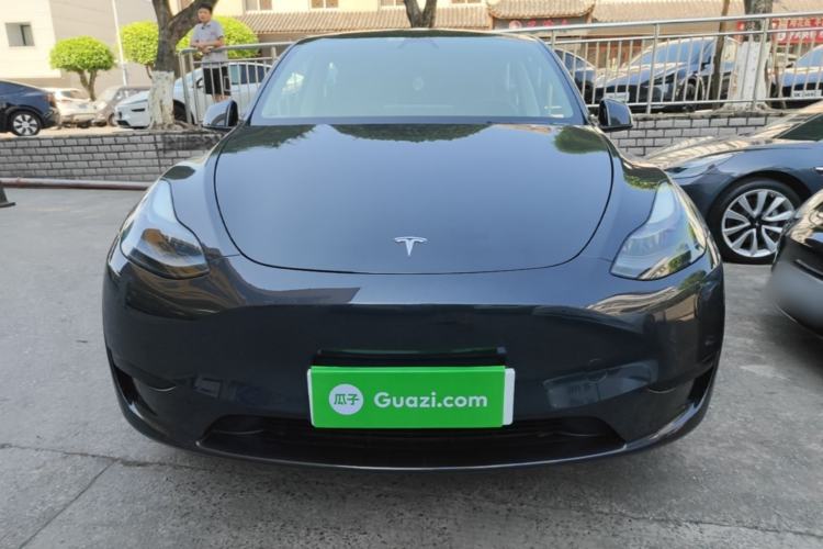 Used Tesla Model Y 2024 Rear-Wheel-Drive Version Front
